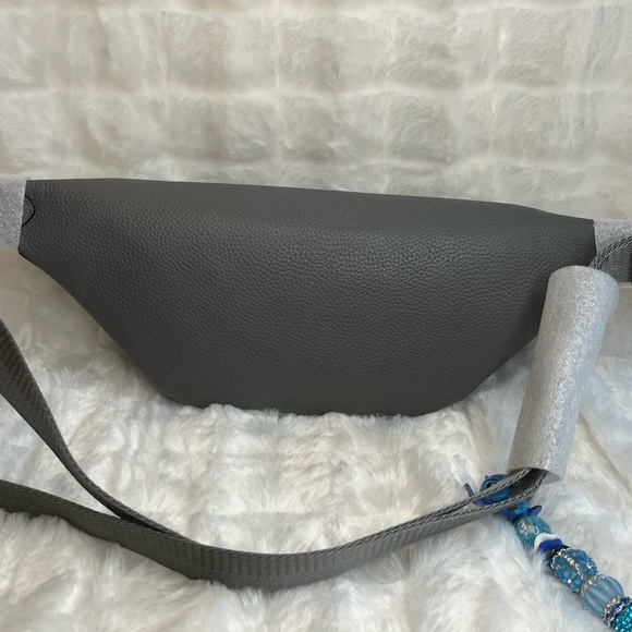 NWT Coach CP402 Unisex Charter 7 C
Pebbled Leather Belt Bag Charcoal 🩶 - Picture 3 of 11